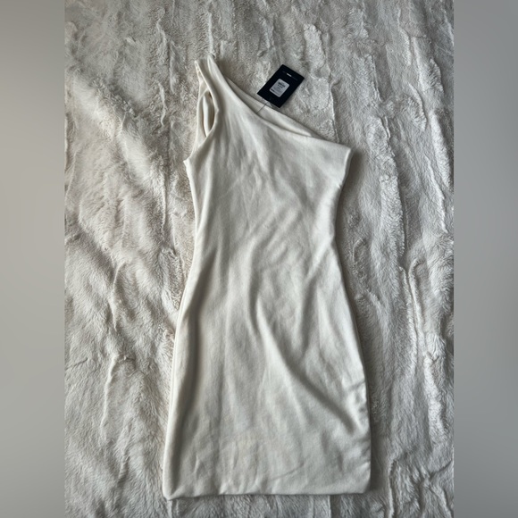 Fashion Nova white mini dress - Picture 6 of 7